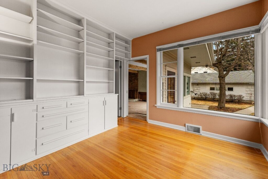 422 S 6th Avenue, Bozeman MT 59715