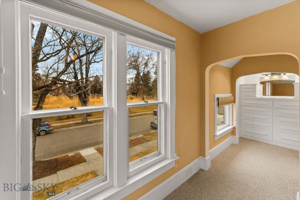 422 S 6th Avenue, Bozeman MT 59715