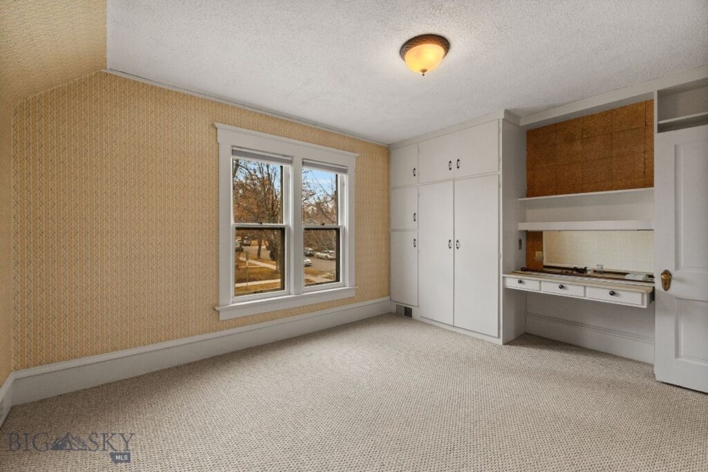 422 S 6th Avenue, Bozeman MT 59715