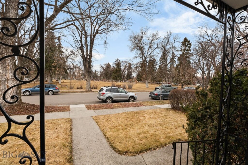 422 S 6th Avenue, Bozeman MT 59715