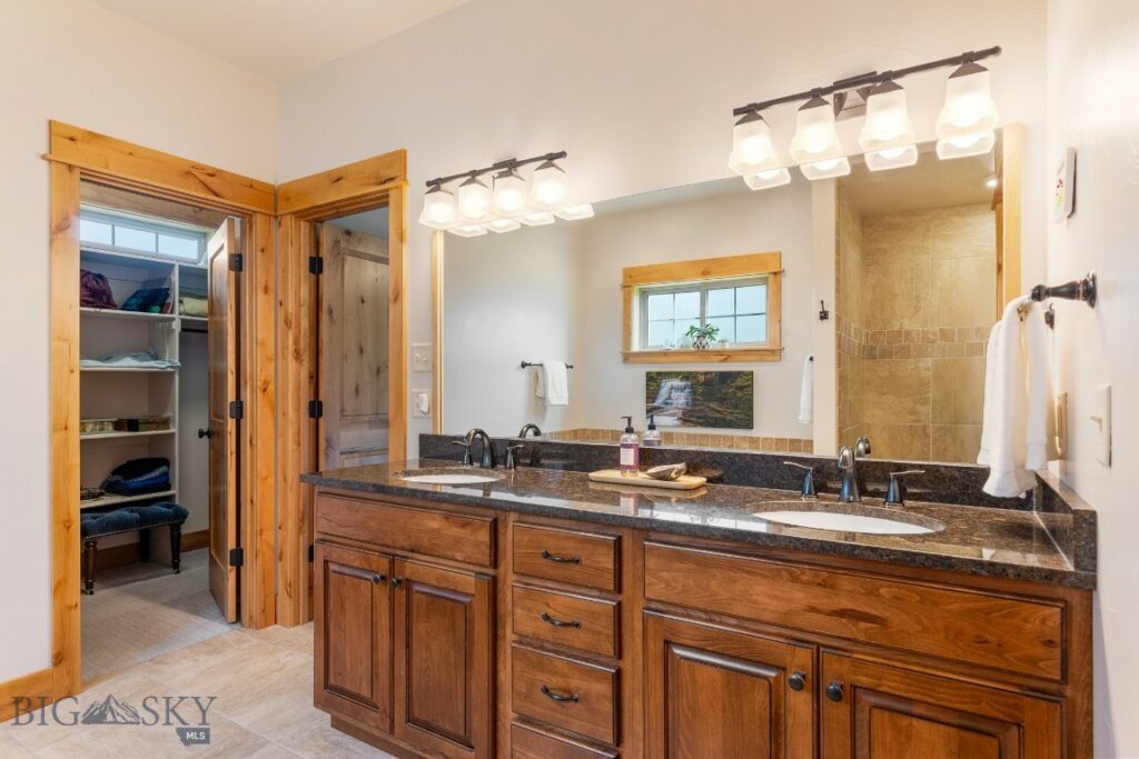 423 Parklands Trail, Bozeman MT 59718
