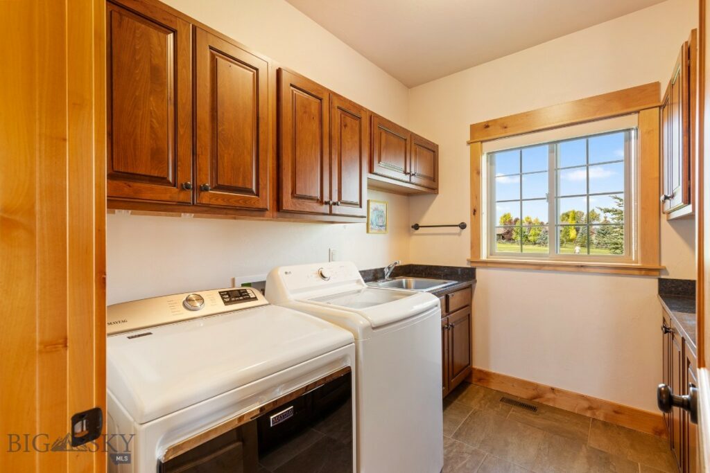 423 Parklands Trail, Bozeman MT 59718