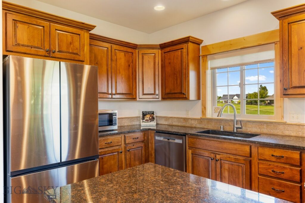 423 Parklands Trail, Bozeman MT 59718