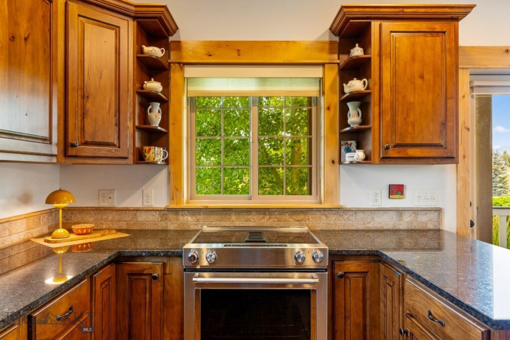 423 Parklands Trail, Bozeman MT 59718