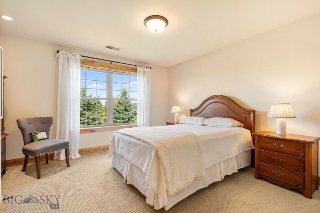 423 Parklands Trail, Bozeman MT 59718