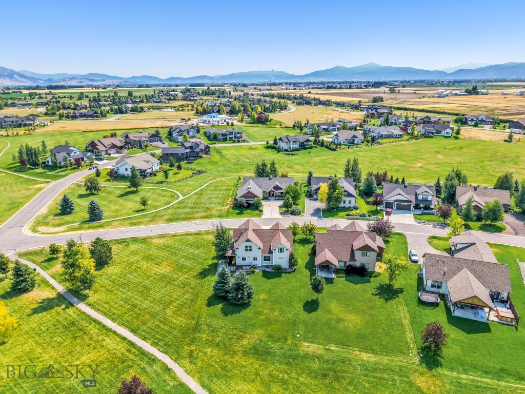 423 Parklands Trail, Bozeman MT 59718