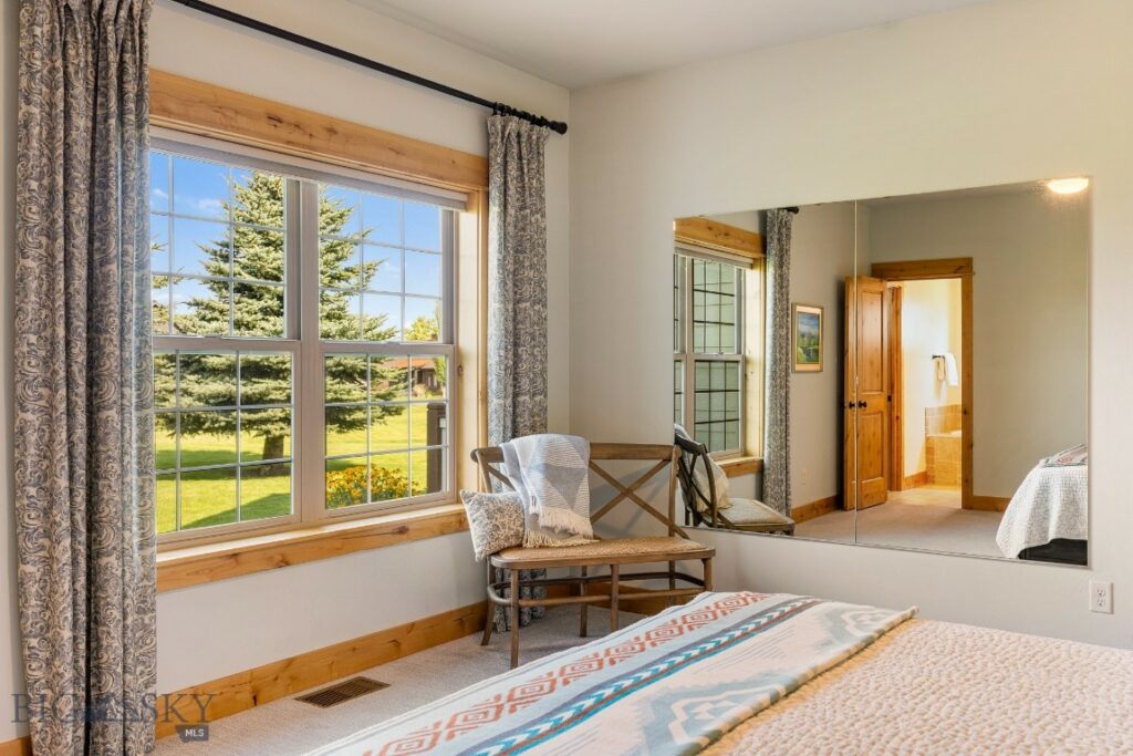 423 Parklands Trail, Bozeman MT 59718