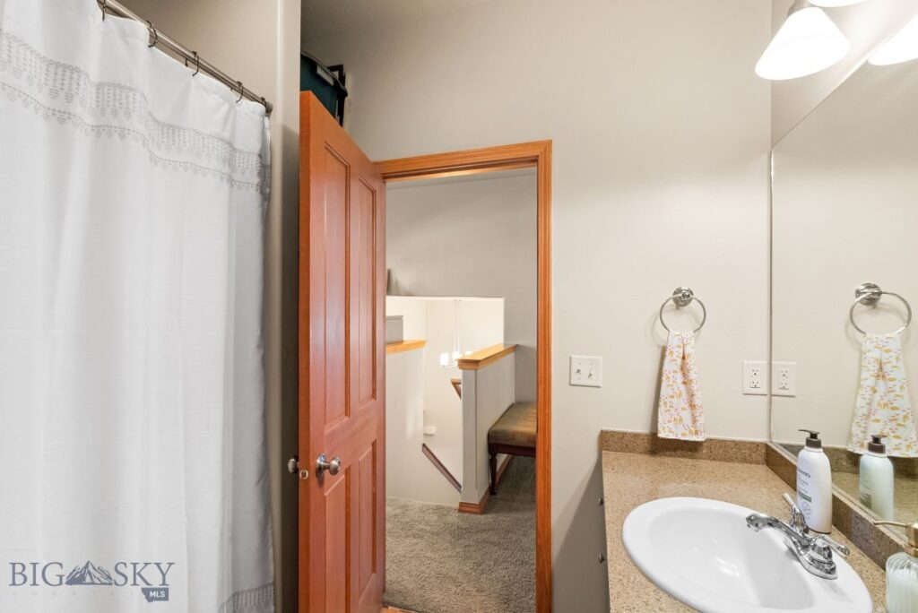 4256 Cover Street, Bozeman MT 59718