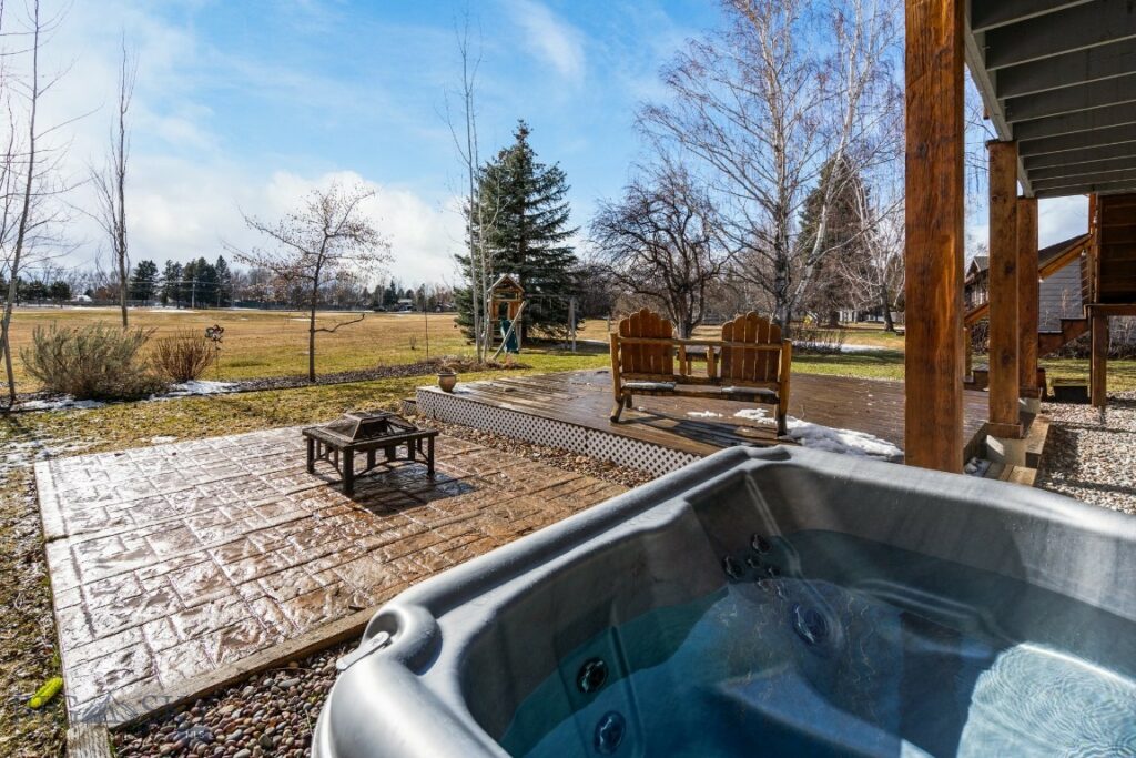 43 Riverside Drive, Bozeman MT 59715