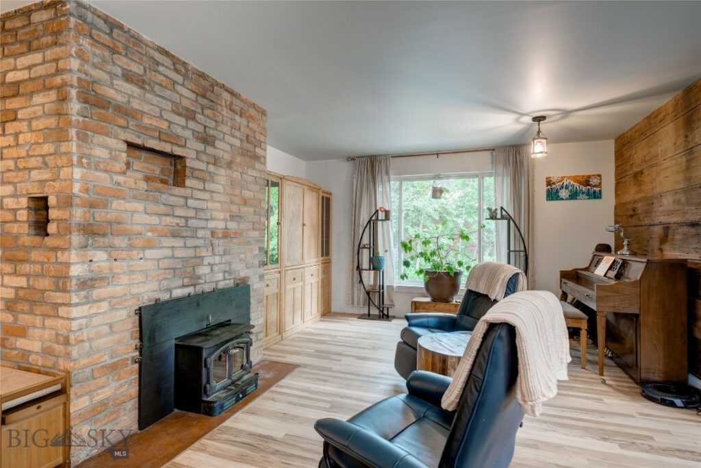 431 N 4th Avenue, Bozeman MT 59715