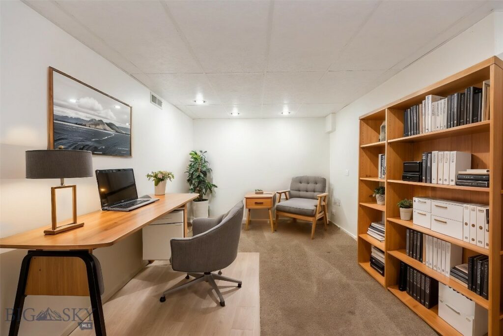 433 N 10th Avenue, Bozeman MT 59715