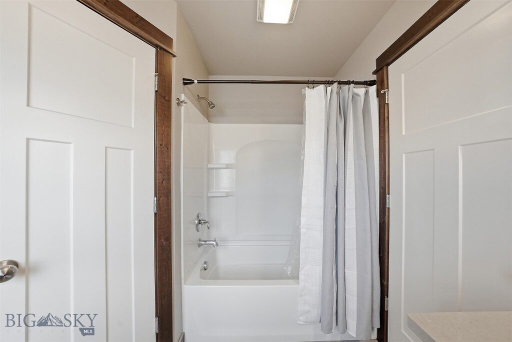 4348 Glenwood Drive, Bozeman MT 59718