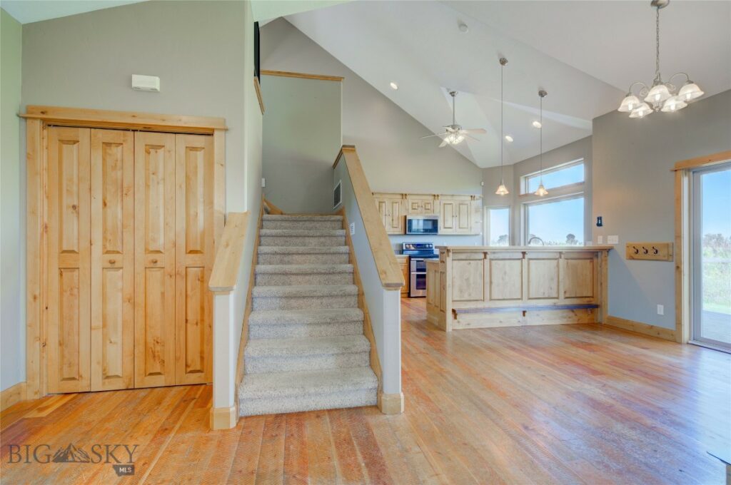 437 Old West Trail, Bozeman MT 59718