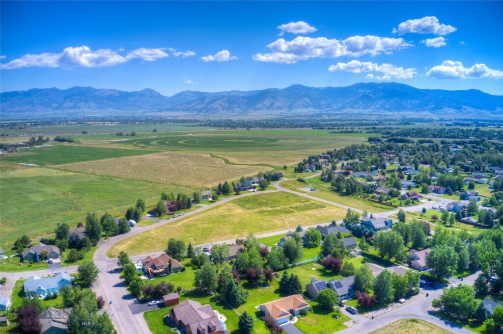 437 Old West Trail, Bozeman MT 59718