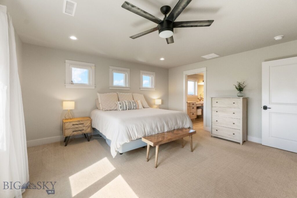 438 White Horse Loop, Bozeman MT 59718