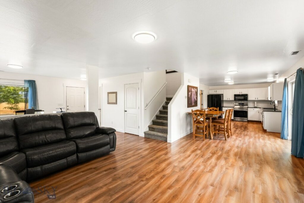 439 Stewart Loop, Bozeman MT 59718