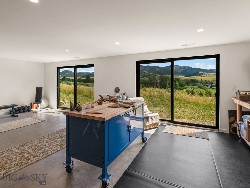 44 Midway Bridger Road, Bozeman MT 59715