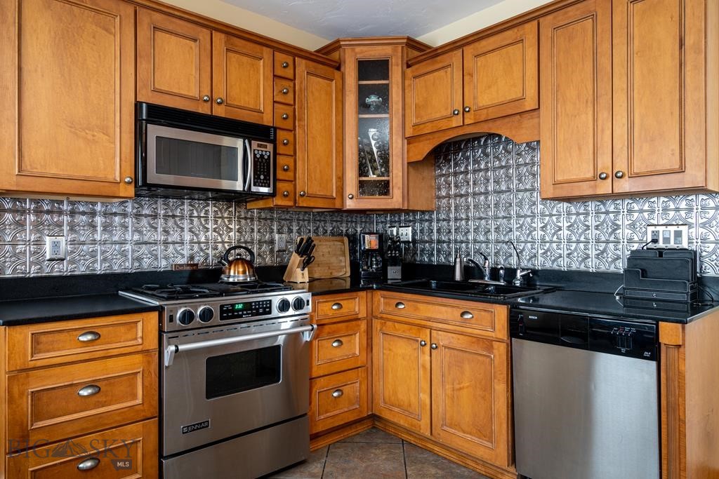 440 N Tracy Avenue, Bozeman MT 59715