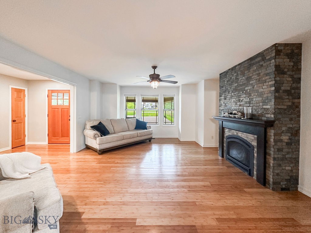 4442 Alexander, Bozeman MT 59718