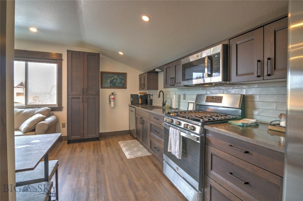 4451 Alexander, Bozeman MT 59718