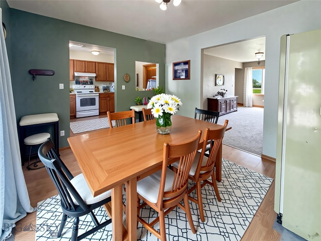 45 Chestnut Grove Avenue, Bozeman MT 59718