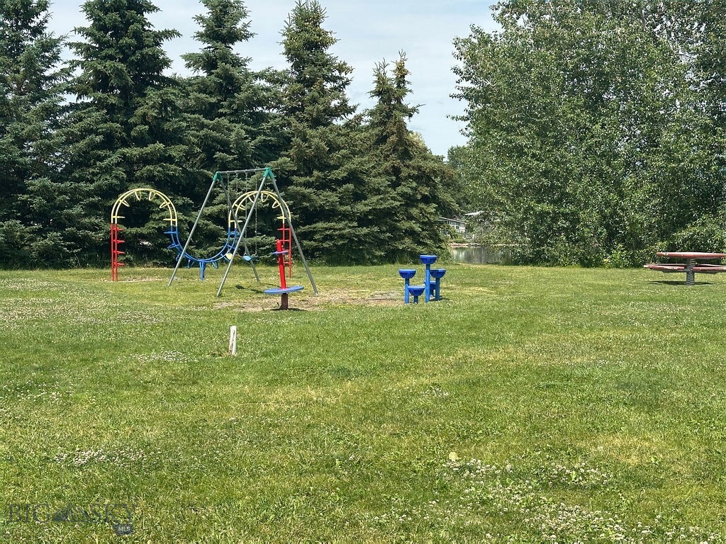 45 Chestnut Grove Avenue, Bozeman MT 59718