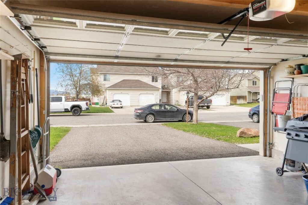 268 Pine Creek Drive, Bozeman MT 59718