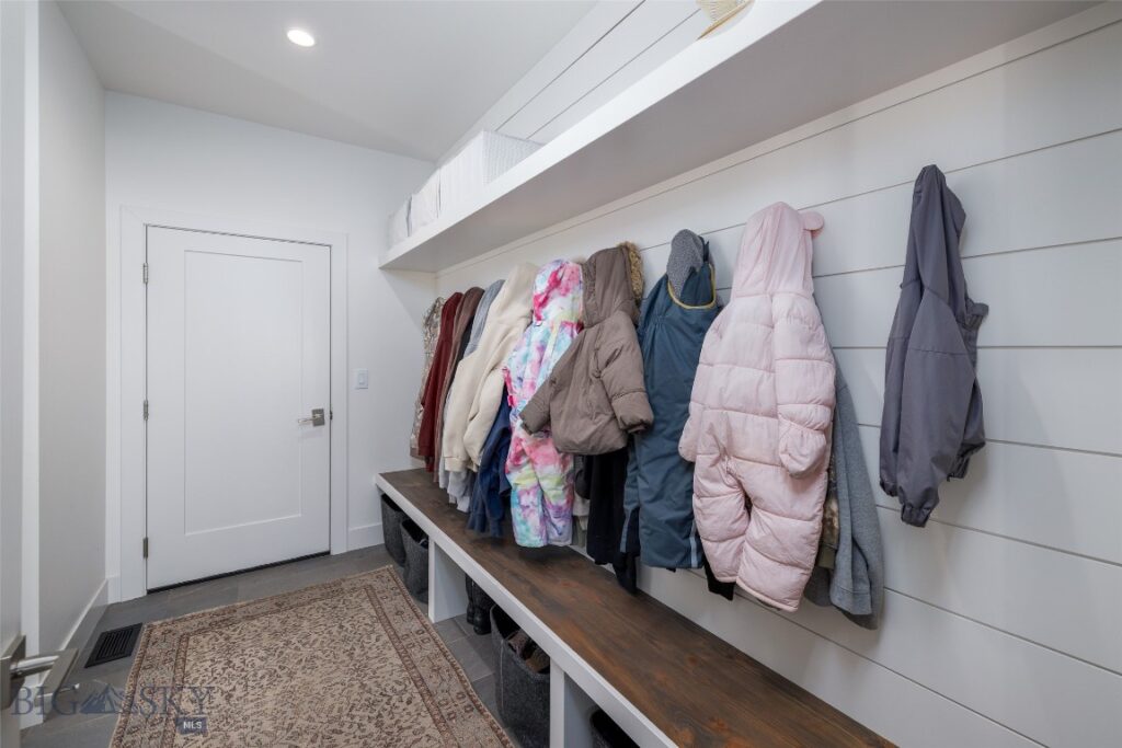 46 Creekbank Loop Lane, Bozeman MT 59718