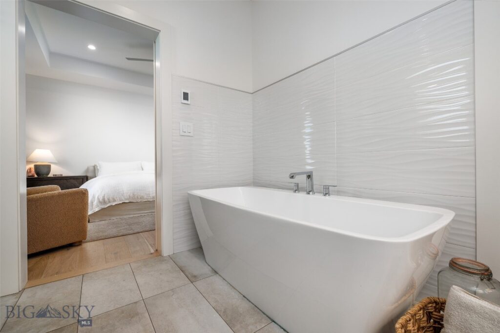 46 Creekbank Loop Lane, Bozeman MT 59718