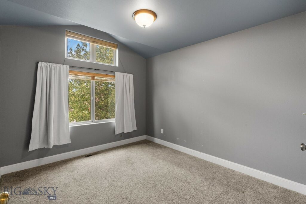 4716 Shadowglen Drive, Bozeman MT 59718