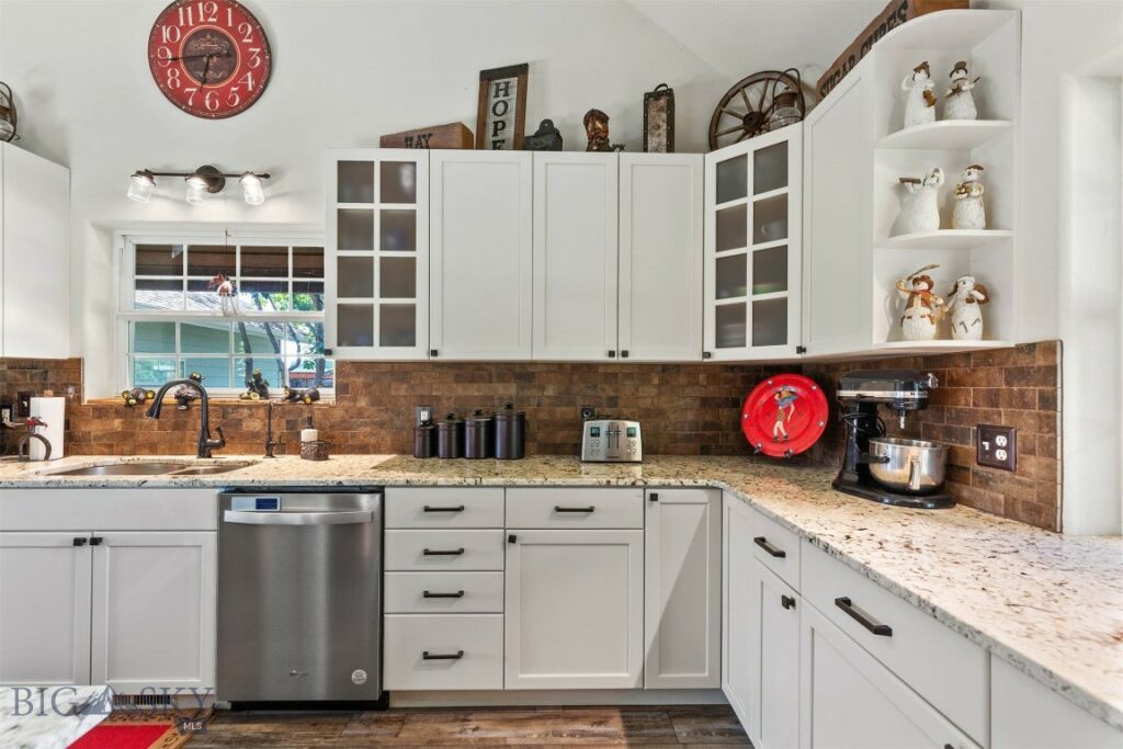 4752 Eden Road, Bozeman MT 59718