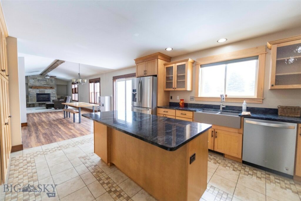 480 Prospector Trail, Bozeman MT 59718