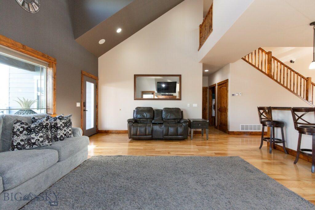 484 Circle F, Bozeman MT 59718