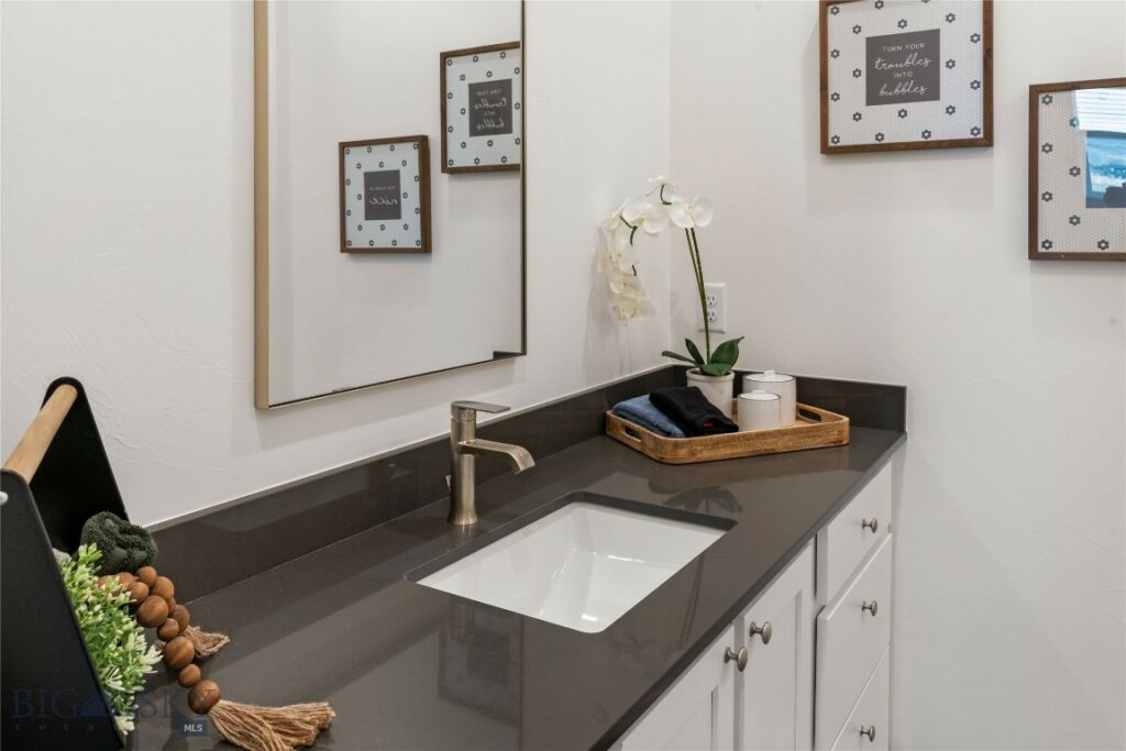 4905 Briarwood Lane, Bozeman MT 59718