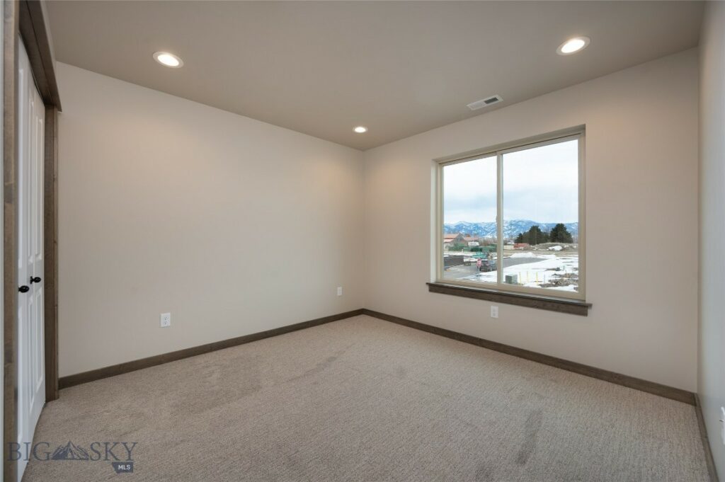 5 Canvasback Avenue, Bozeman MT 59718