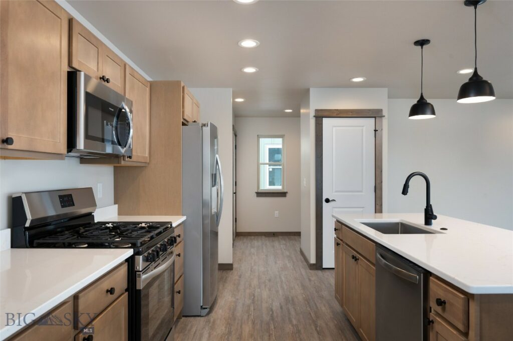 5 Canvasback Avenue, Bozeman MT 59718