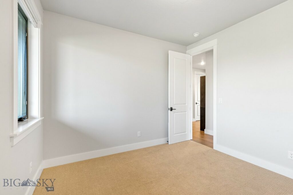 501 White Horse Loop, Bozeman MT 59718