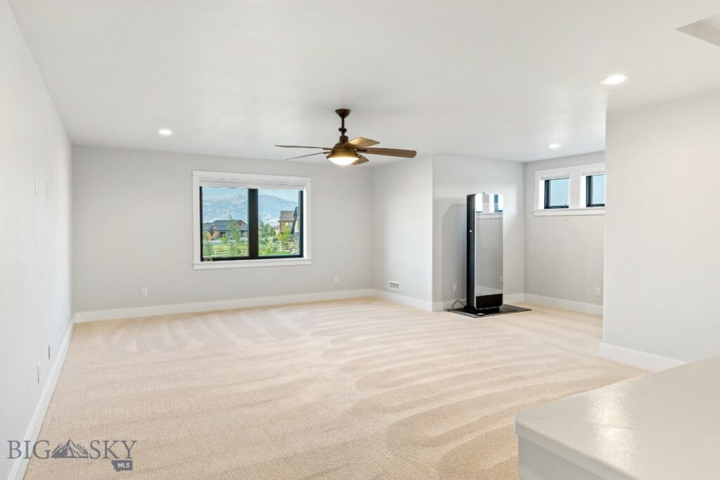 501 White Horse Loop, Bozeman MT 59718