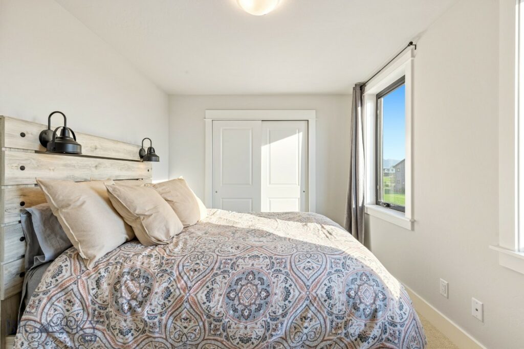 501 White Horse Loop, Bozeman MT 59718