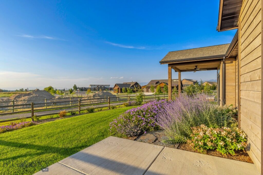 501 White Horse Loop, Bozeman MT 59718