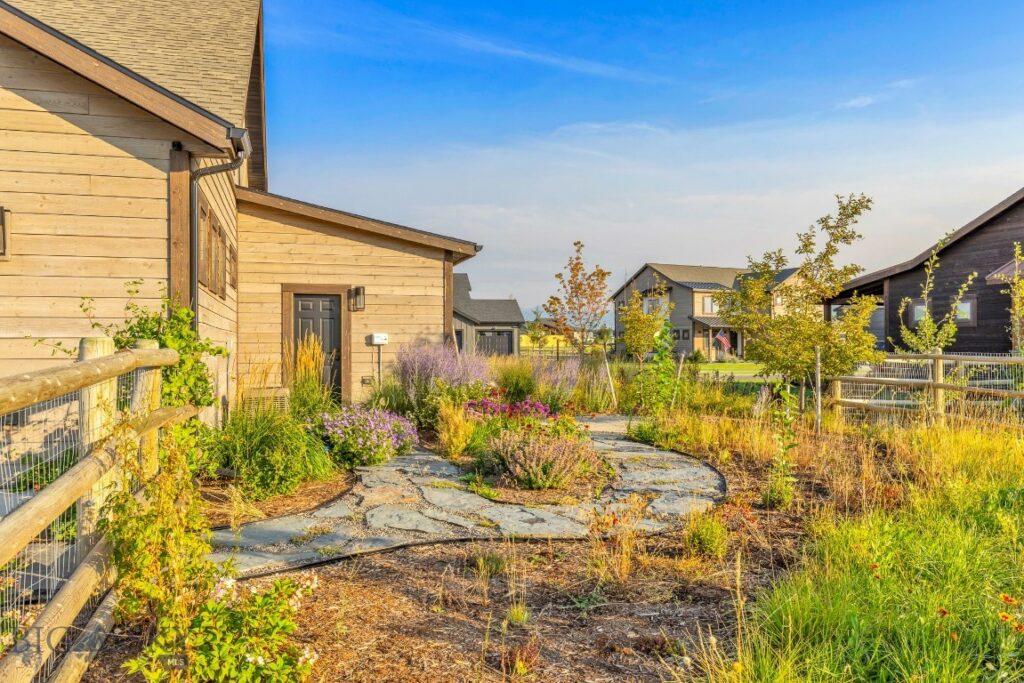 501 White Horse Loop, Bozeman MT 59718