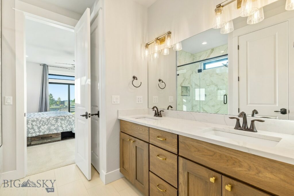 501 White Horse Loop, Bozeman MT 59718