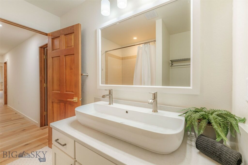 5014 Justin Lane, Bozeman MT 59715