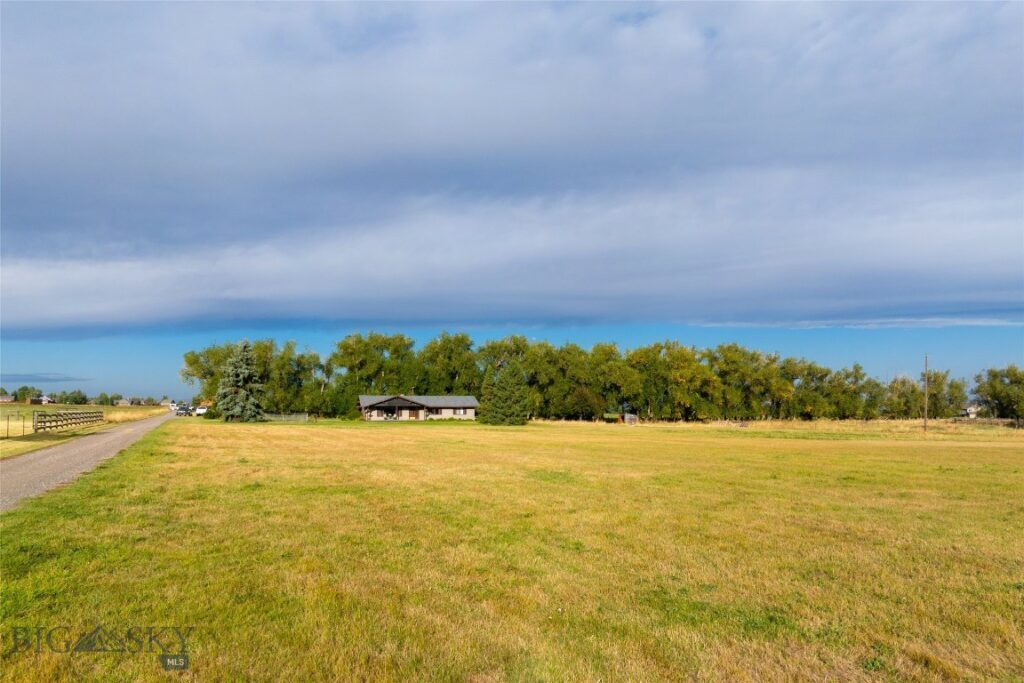 5041 S 3rd Road, Bozeman MT 59715