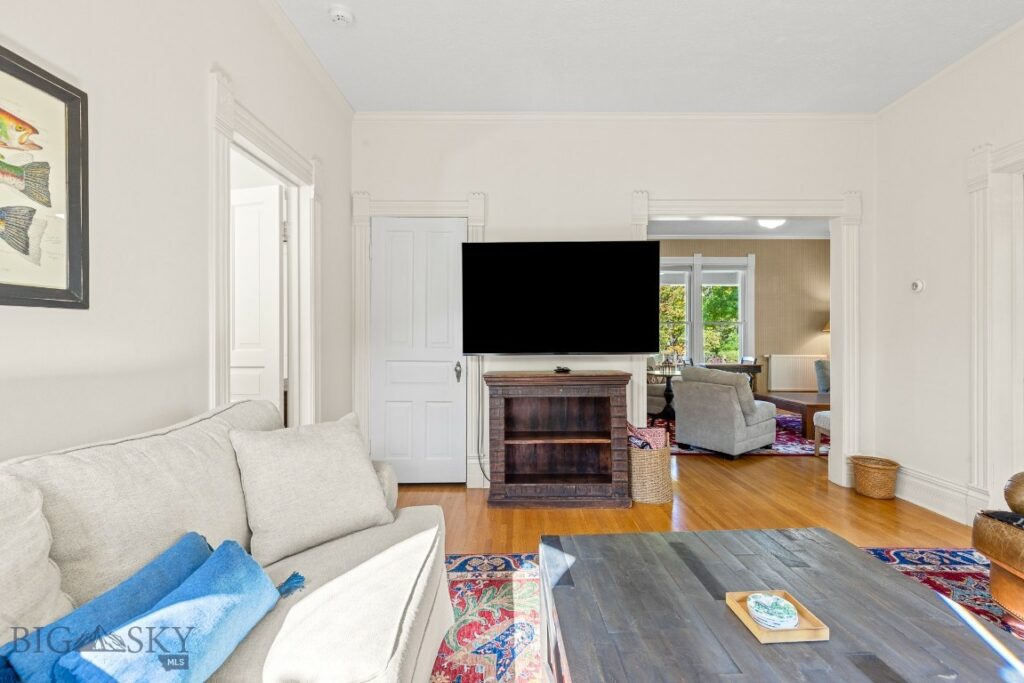 507 S 8th Avenue, Bozeman MT 59715