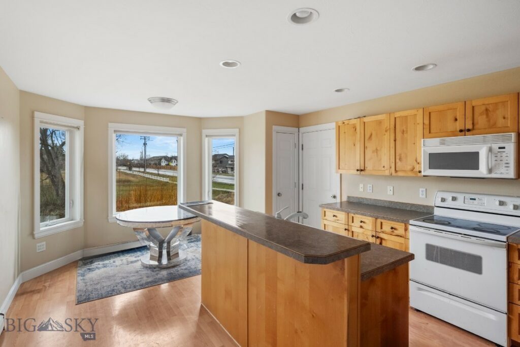 515 N 23rd Avenue, Bozeman MT 59718