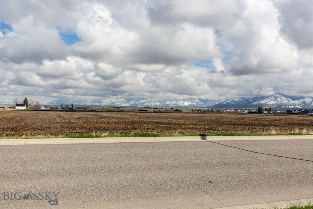 5197 Samantha Lane, Bozeman MT 59718