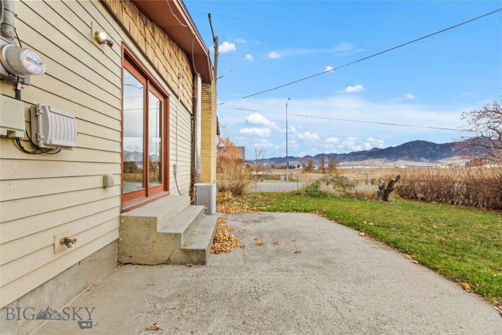 526 N 10th, Bozeman MT 59715