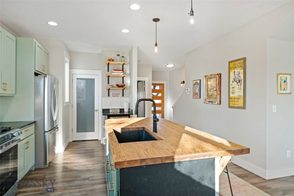 5392 Delft Way, Bozeman MT 59718