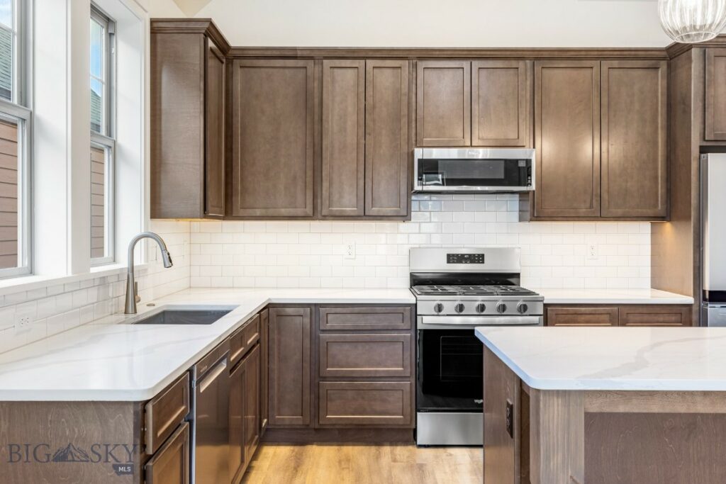 5442 Annie St, Bozeman MT 59718